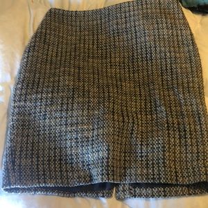 Ann Taylor tweed skirt size 10.